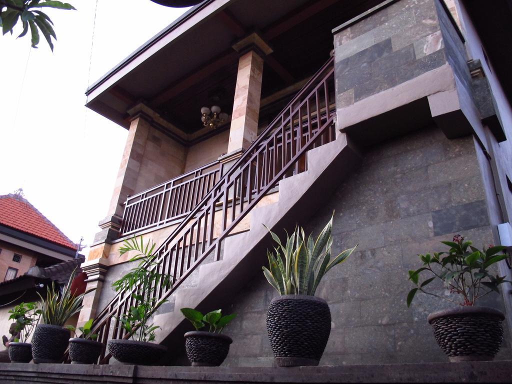 Inten House Ubud Exterior foto